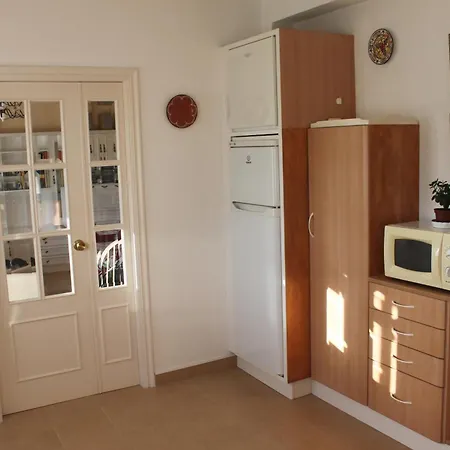 Canabal Ideal Apartment